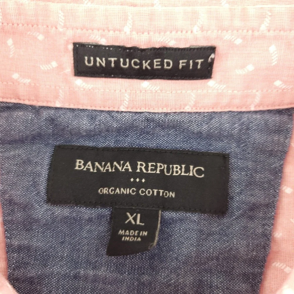Banana Republic very light